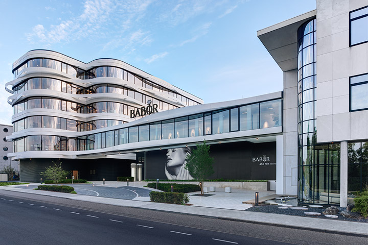 L'azienda. Cosmetica di precisione made in Germany